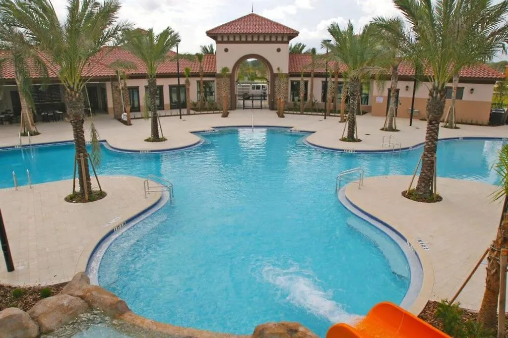 Holiday home 5 Bedrooms- 5 Bathrooms- Solterra 7622 Ol Davenport