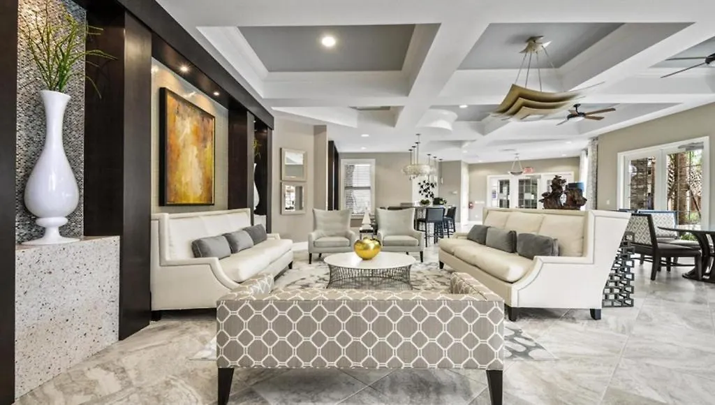 Holiday home 5 Bedrooms- 5 Bathrooms- Solterra 7622 Ol Davenport United States