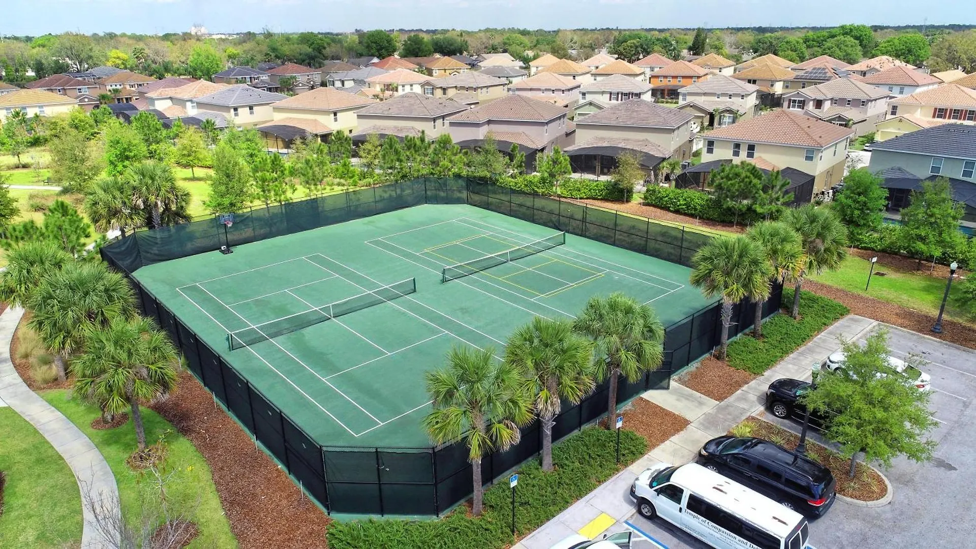 5 Bedrooms- 5 Bathrooms- Solterra 7622 Ol Davenport 0*,  United States