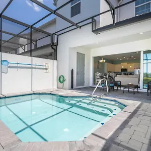  Holiday home Marvelous 4 Bedroom W/ Pool @ Festival 197